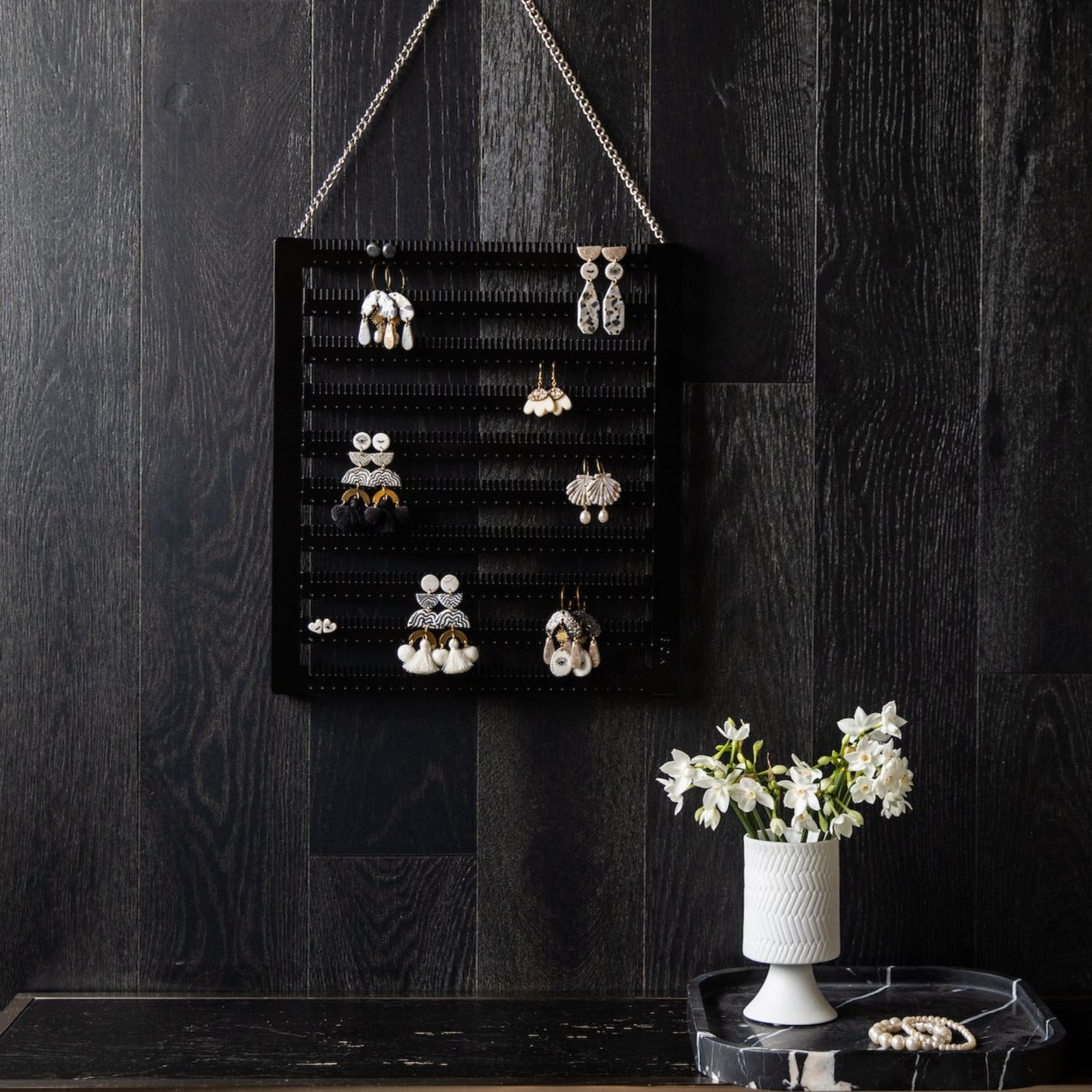 Hanging Adjustable Earring Holder - Luxe