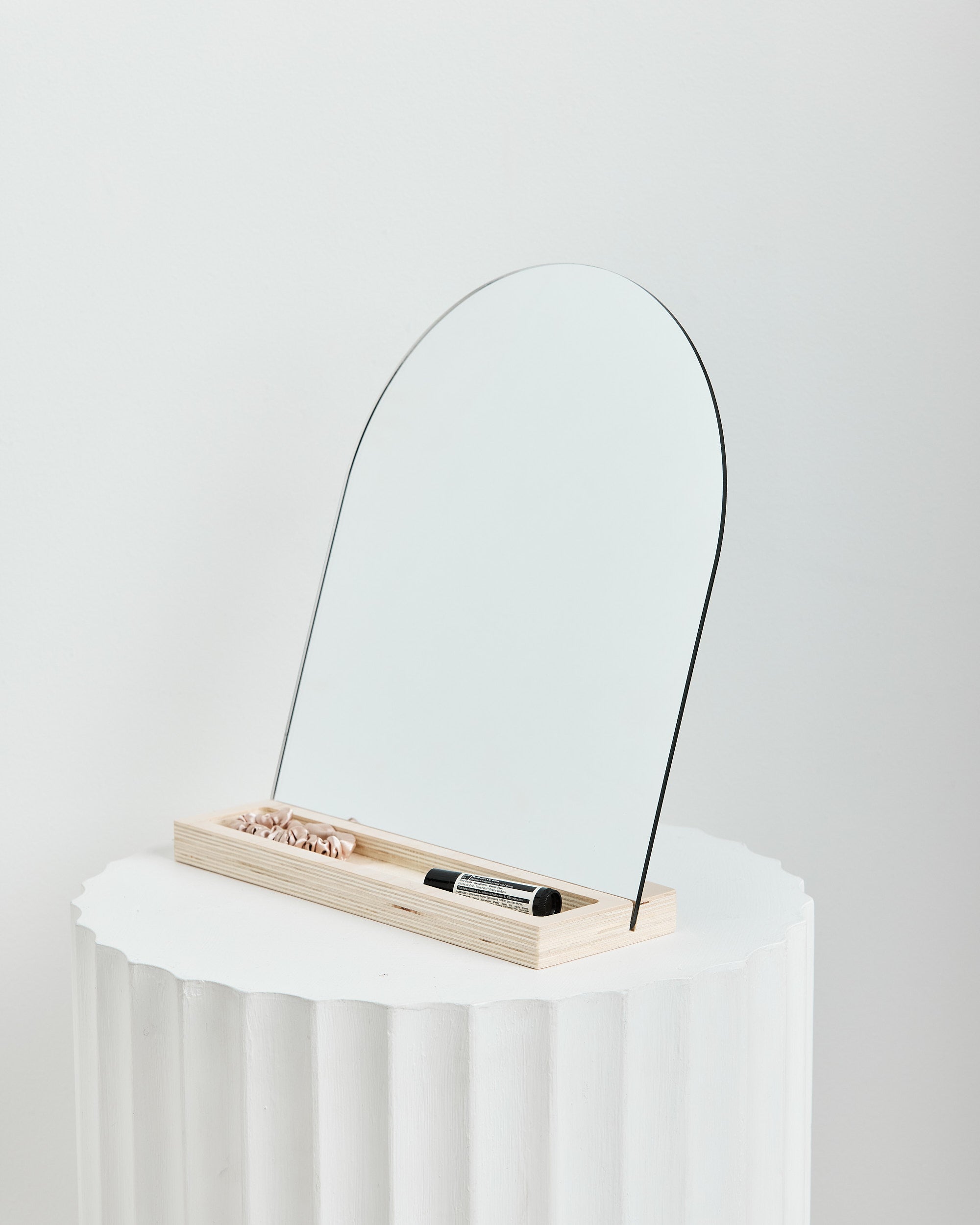 Mirror with Storage
