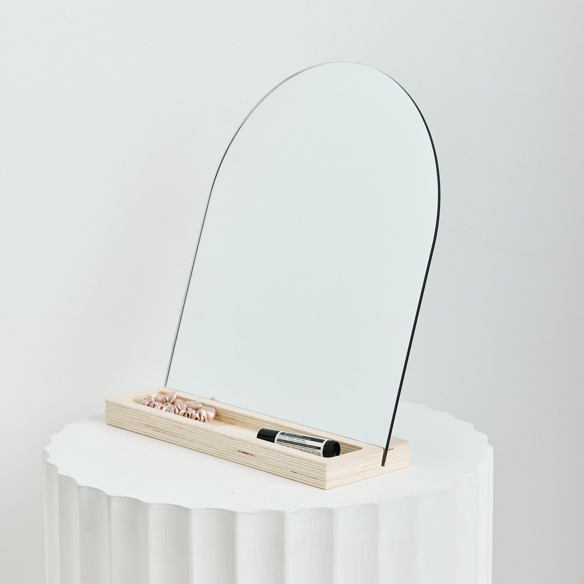 Mirror with Storage