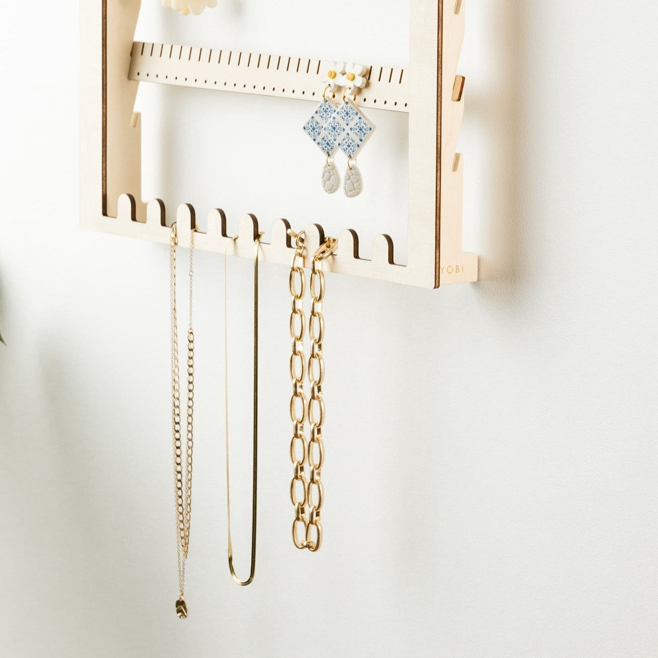 Hanging Adjustable Earring Holder - Grande